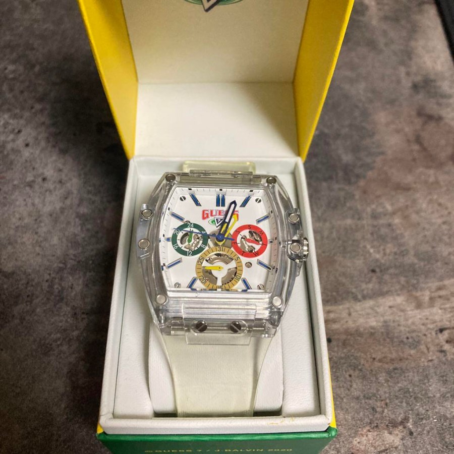 ساعت مچی مردانه گس مدل V1051M1